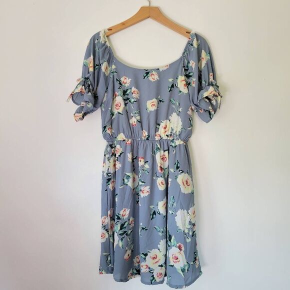 Andree By Unit Blue Floral Mini Dress Romantic Small Puff Sleeve - Picture 1 of 5